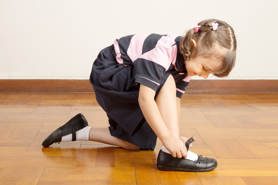 Kid on sale school shoe